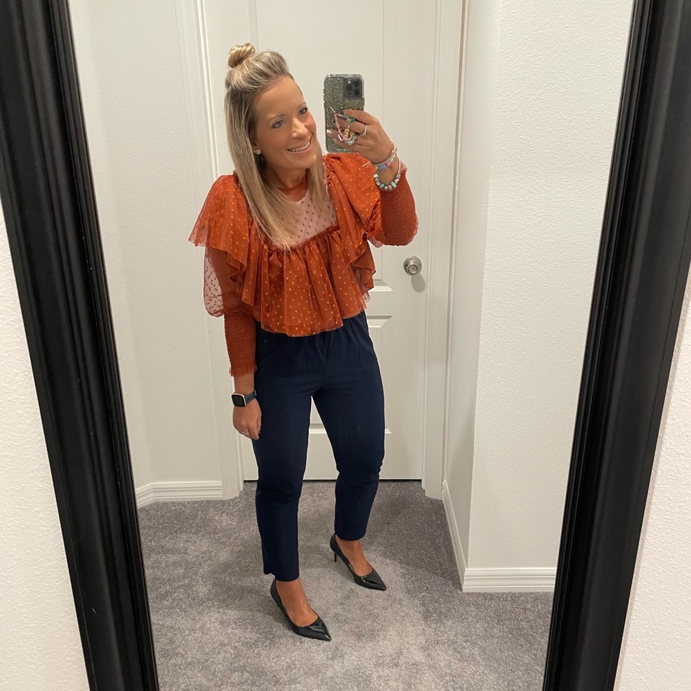 Meet your Posher, Nina